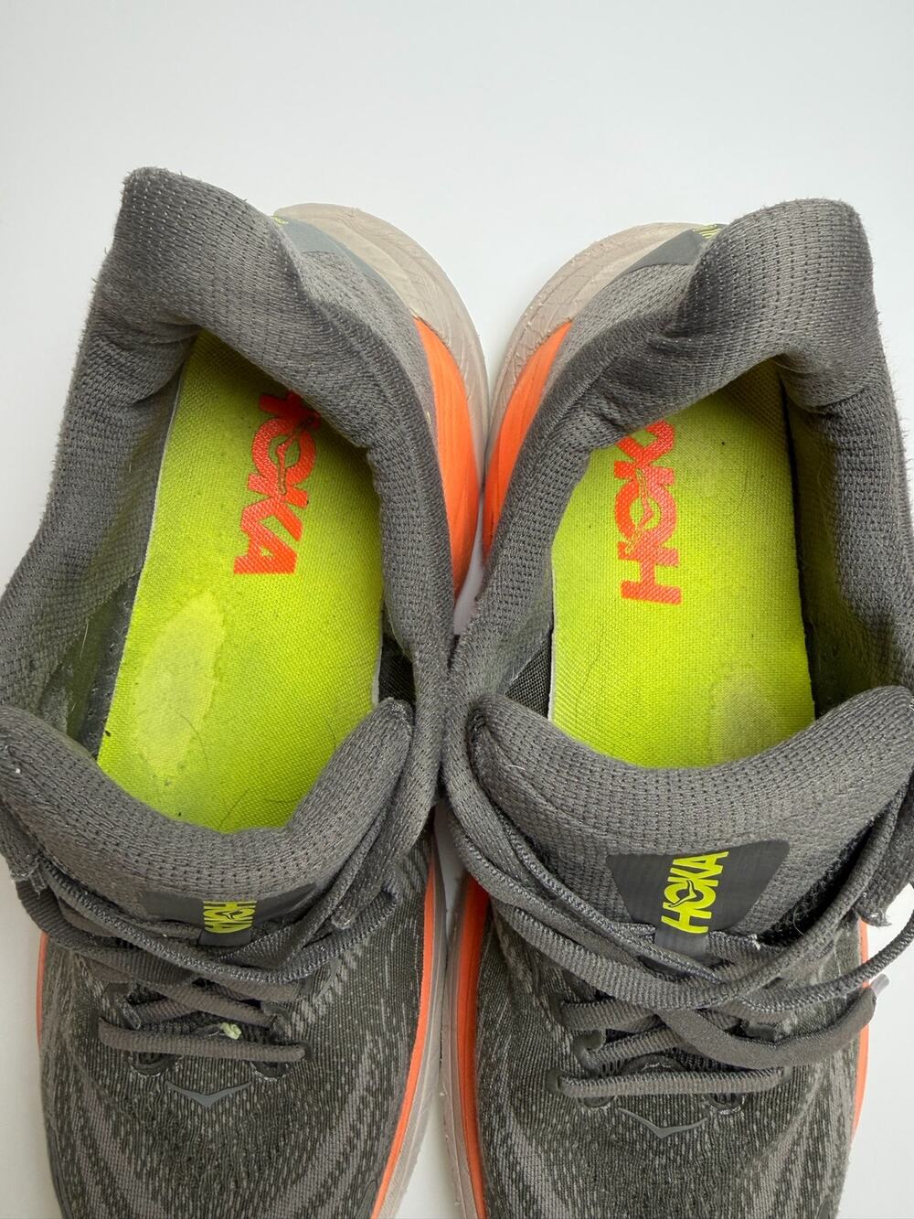 Hoka Men's Arahi Size 10.5  Shoe Athletic Running Sneaker Gray
